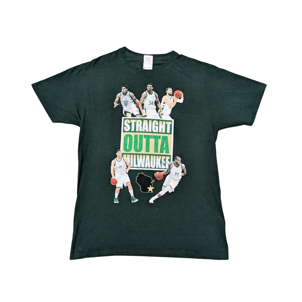 Straight Outta Milwaukee Basketball T-Shirt Mens M Green Roster Tee NBA Jerzees